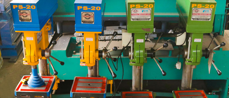 Hydraulic Press (Power Operated) Manufacturer India - Ganesh Machine Tools